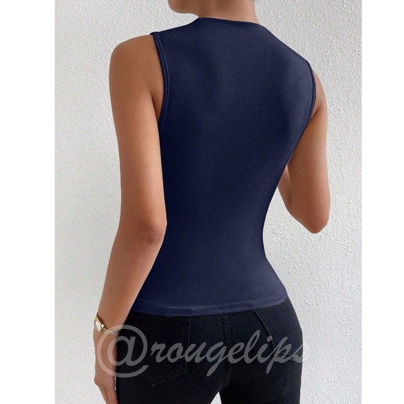 Ruched Navy Blue Asymmetrical Sleeveless Shirt Top Stretchy - Picture 4 of 9